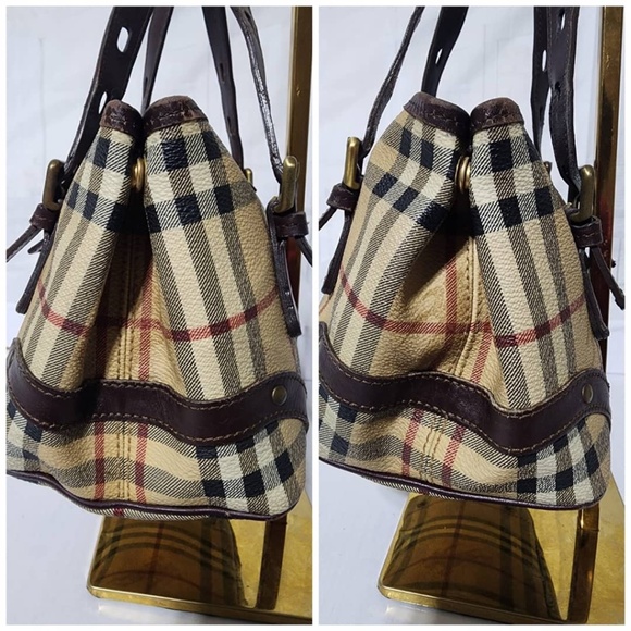 Authentic Burberry Vintage Haymarket Check PVC and Leather Buckle Shoulder Bag - Picture 9 of 16